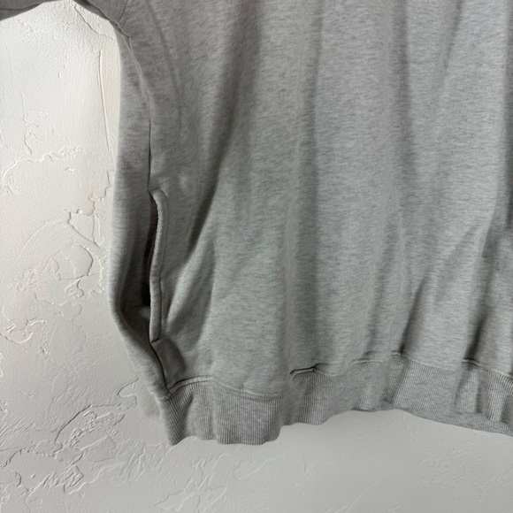 Aritzia TNA Cozy Fleece Mega Pullover Sweatshirt Sweater Heather Grey Light Knit - Picture 4 of 14